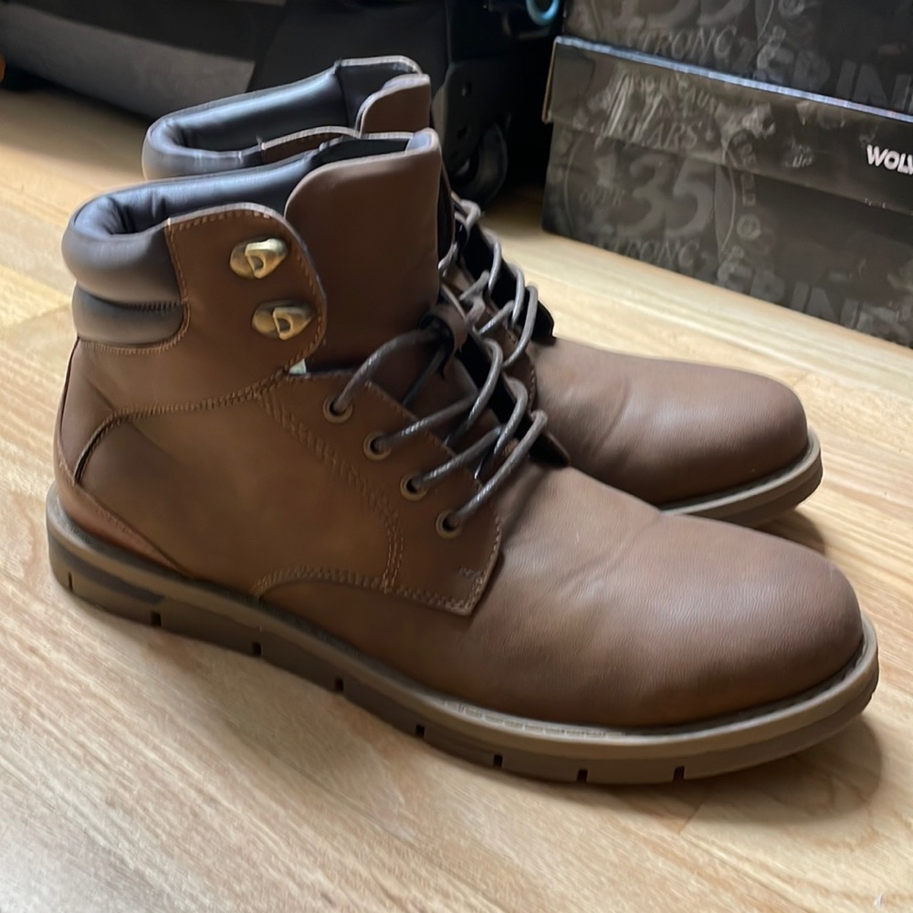 Brand new call it spring brown casual boots size 10 USA.